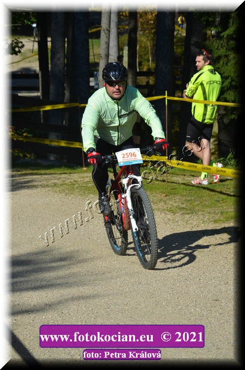 Náhled obrázku: 2021-11924-CTAuthor-2596.JPG