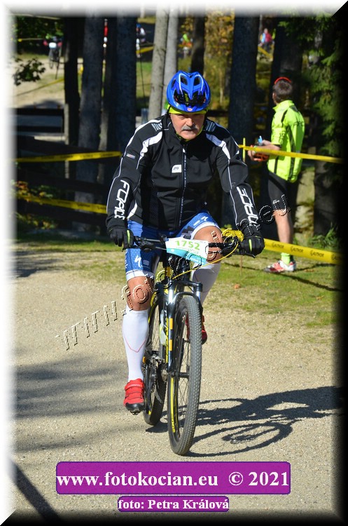 Náhled obrázku: 2021-11935-CTAuthor-1752.JPG