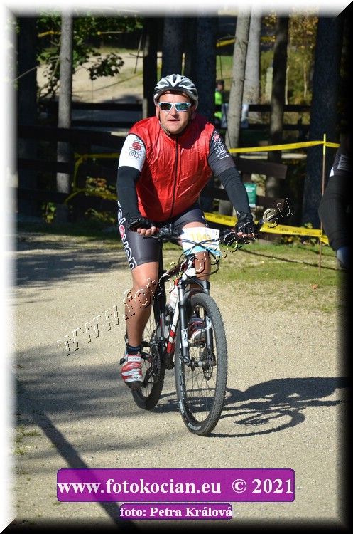 Náhled obrázku: 2021-11939-CTAuthor-1843.JPG