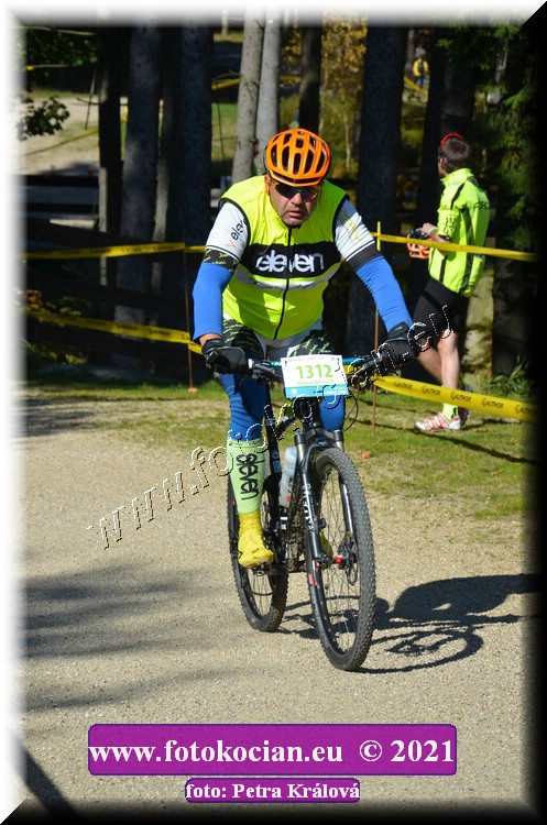 Náhled obrázku: 2021-11941-CTAuthor-1312.JPG