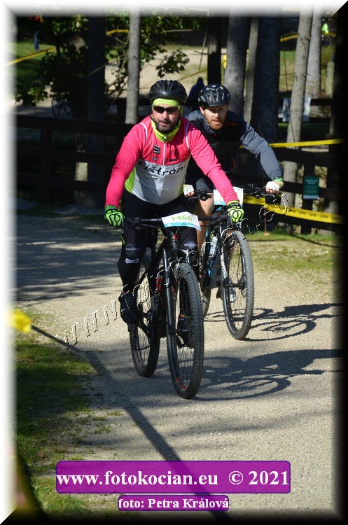 Náhled obrázku: 2021-11969-CTAuthor-1468.JPG