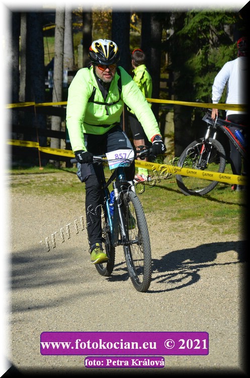 Náhled obrázku: 2021-11975-CTAuthor-857.JPG