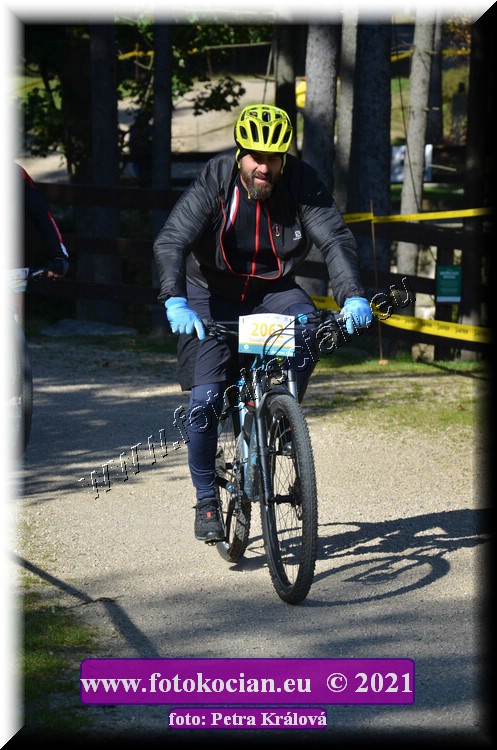 Náhled obrázku: 2021-12041-CTAuthor-2062.JPG