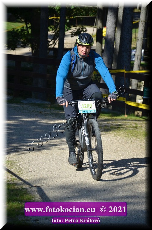 Náhled obrázku: 2021-12046-CTAuthor-1280.JPG