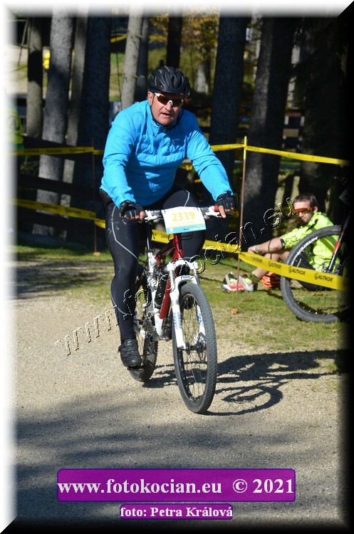 Náhled obrázku: 2021-12061-CTAuthor-2319.JPG