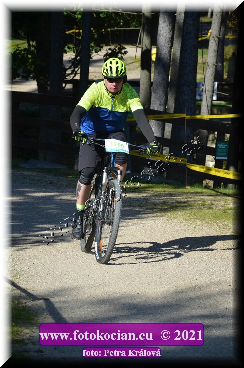 Náhled obrázku: 2021-12066-CTAuthor-1766.JPG