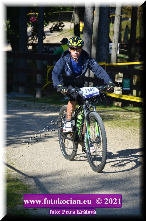 Náhled obrázku: 2021-12075-CTAuthor-3345.JPG