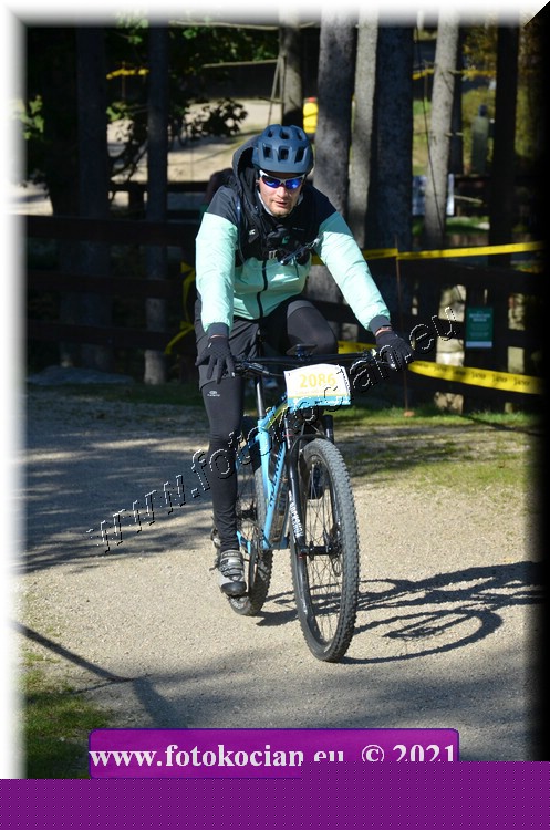 Náhled obrázku: 2021-12092-CTAuthor-2086.JPG