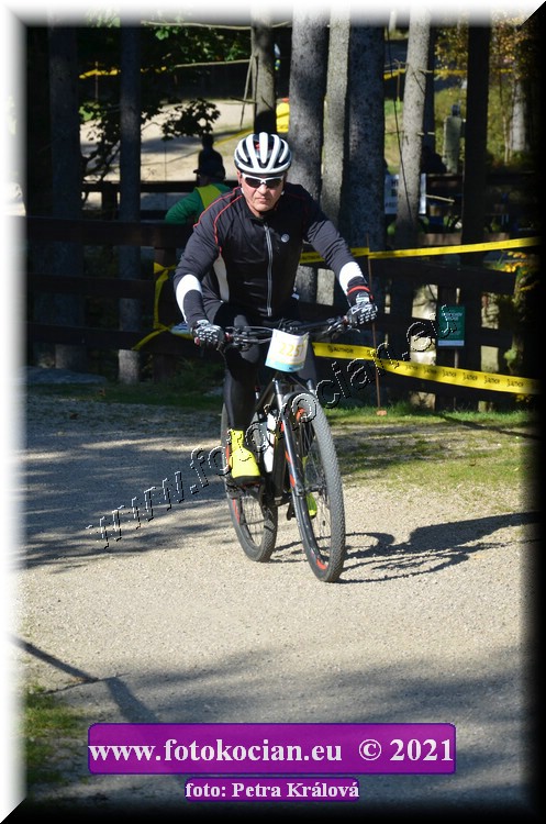 Náhled obrázku: 2021-12109-CTAuthor-2257.JPG