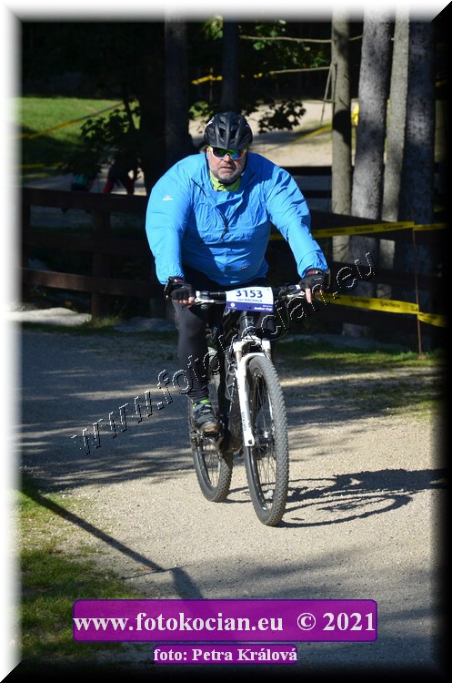 Náhled obrázku: 2021-12131-CTAuthor-3153.JPG