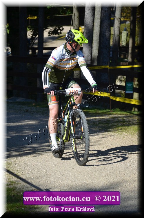 Náhled obrázku: 2021-12144-CTAuthor-2403.JPG