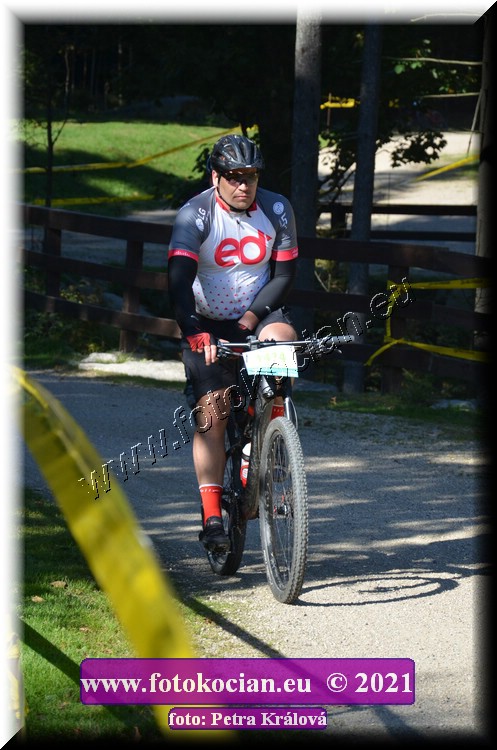 Náhled obrázku: 2021-12157-CTAuthor-1474.JPG