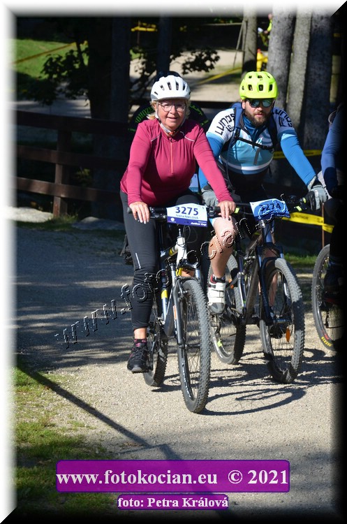 Náhled obrázku: 2021-12161-CTAuthor-3275,3274.JPG