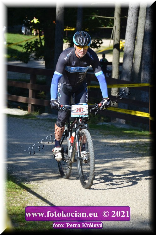 Náhled obrázku: 2021-12165-CTAuthor-287.JPG