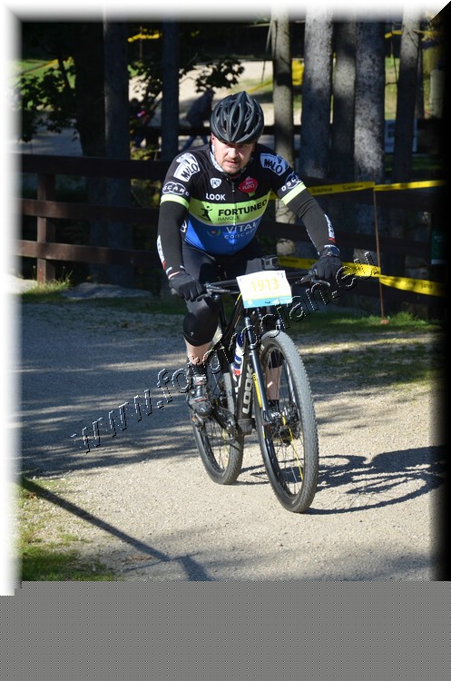 Náhled obrázku: 2021-12179-CTAuthor-1913.JPG