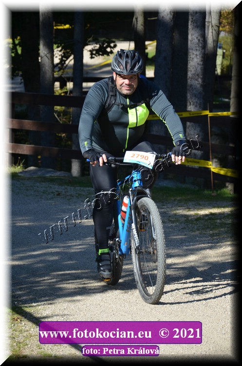 Náhled obrázku: 2021-12205-CTAuthor-2790.JPG