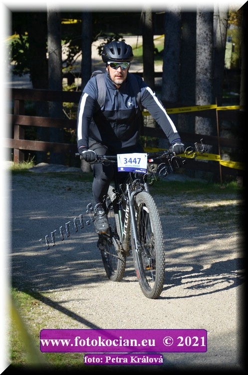 Náhled obrázku: 2021-12209-CTAuthor-3447.JPG