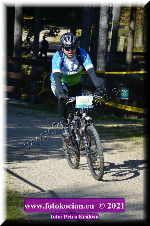 Náhled obrázku: 2021-12227-CTAuthor-1571.JPG