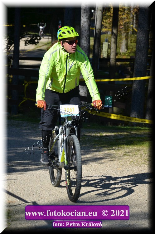 Náhled obrázku: 2021-12237-CTAuthor-1961.JPG