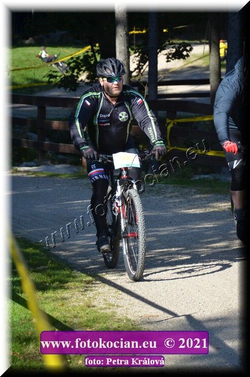 Náhled obrázku: 2021-12239-CTAuthor-1885.JPG