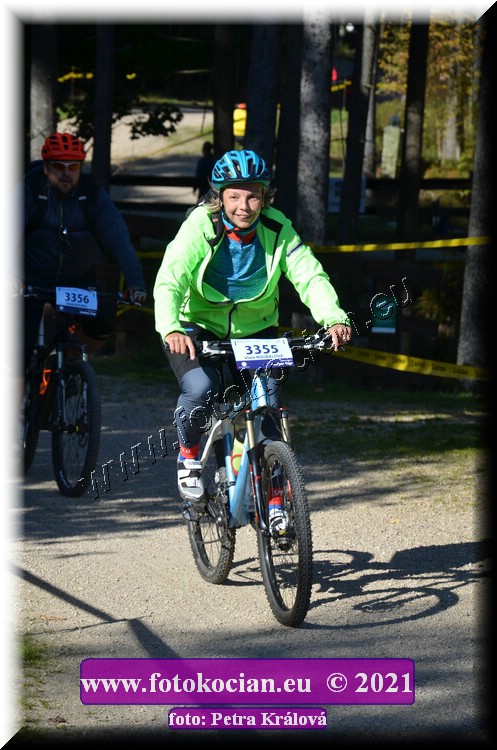 Náhled obrázku: 2021-12255-CTAuthor-3355.JPG