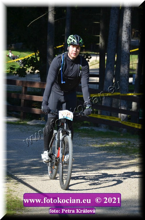 Náhled obrázku: 2021-12271-CTAuthor-2539.JPG