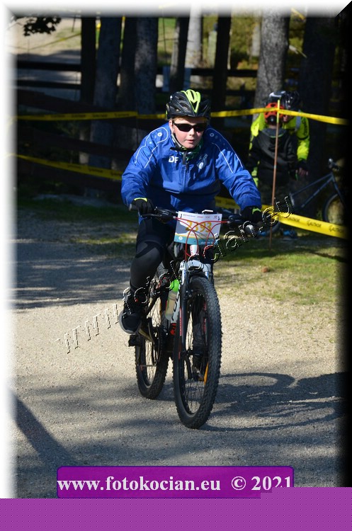 Náhled obrázku: 2021-12277-CTAuthor-2393.JPG