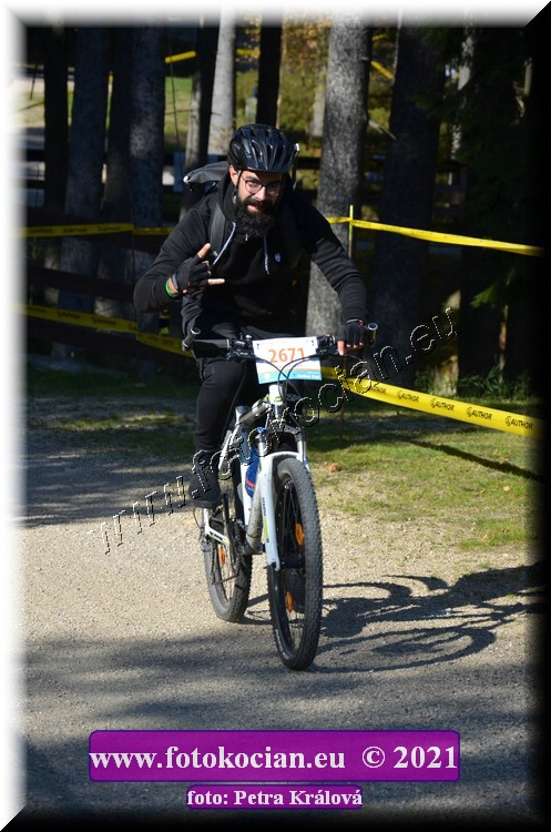 Náhled obrázku: 2021-12280-CTAuthor-2671.JPG