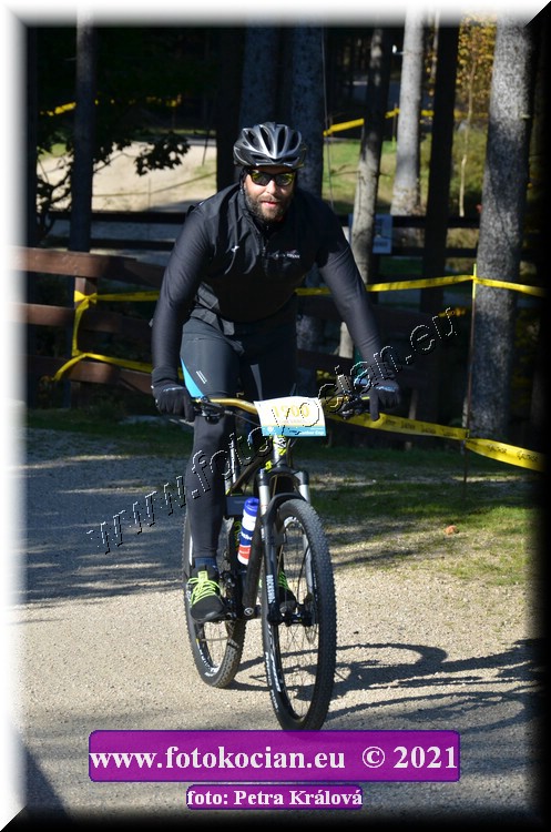 Náhled obrázku: 2021-12294-CTAuthor-1900.JPG