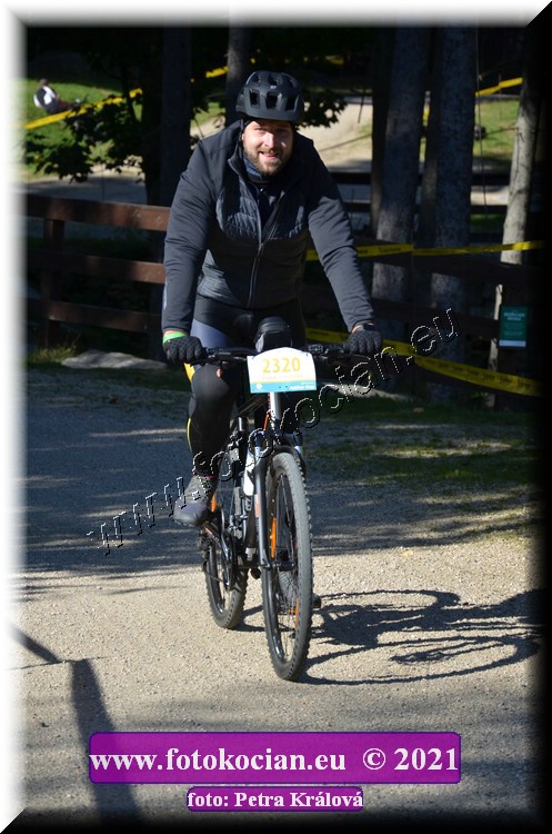 Náhled obrázku: 2021-12298-CTAuthor-2320.JPG