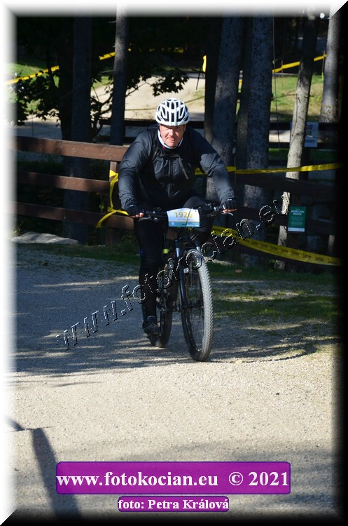 Náhled obrázku: 2021-12300-CTAuthor-1926.JPG