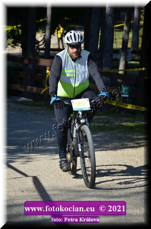 Náhled obrázku: 2021-12314-CTAuthor-1855.JPG