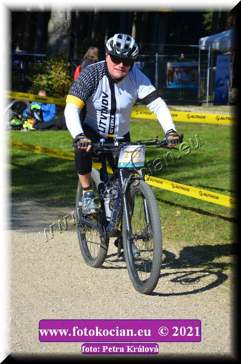 Náhled obrázku: 2021-12335-CTAuthor-2123.JPG