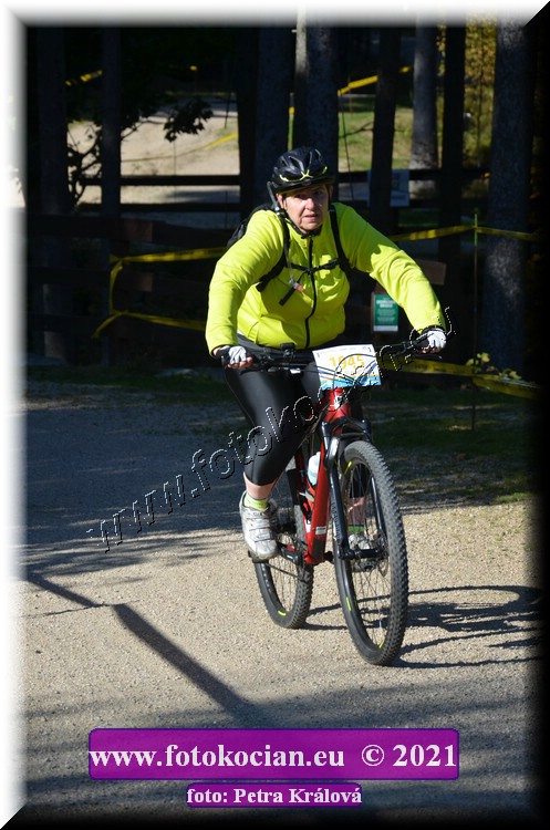 Náhled obrázku: 2021-12353-CTAuthor-1945.JPG