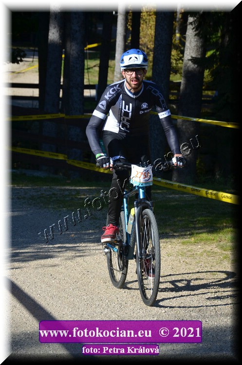 Náhled obrázku: 2021-12375-CTAuthor-2758.JPG