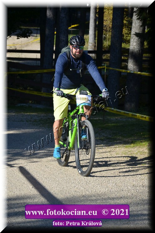 Náhled obrázku: 2021-12379-CTAuthor-1883.JPG