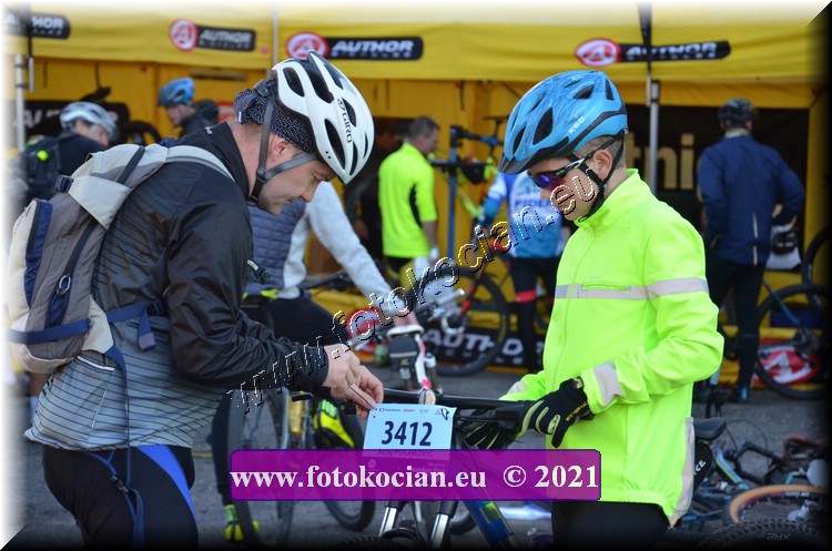 Náhled obrázku: 2021-10110-CTAuthor-3412.JPG