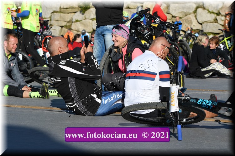 Náhled obrázku: 2021-10152-CTAuthor-.JPG