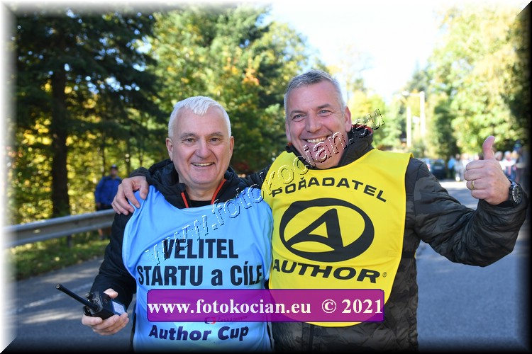 Náhled obrázku: 2021-5302-CTAuthor-.JPG