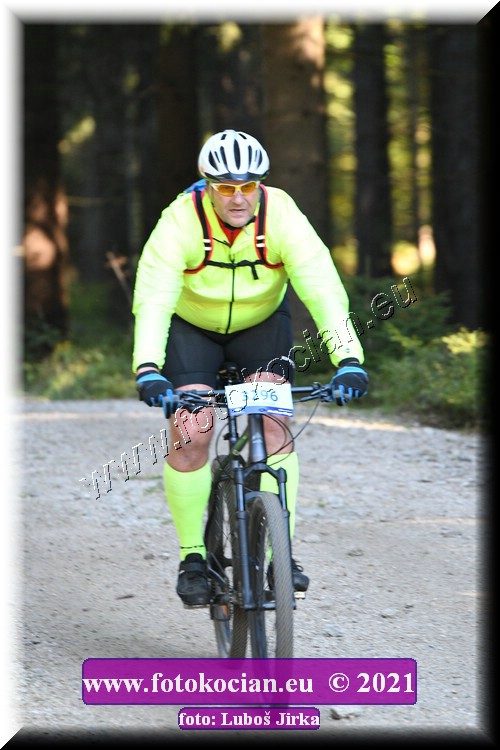 Náhled obrázku: 2021-6006-CTAuthor-3296.JPG