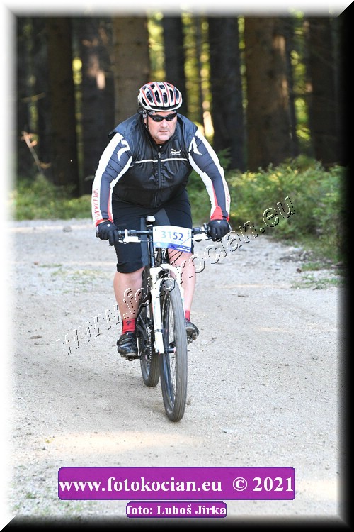 Náhled obrázku: 2021-6037-CTAuthor-3152.JPG