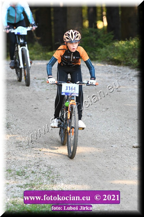 Náhled obrázku: 2021-6038-CTAuthor-3164.JPG