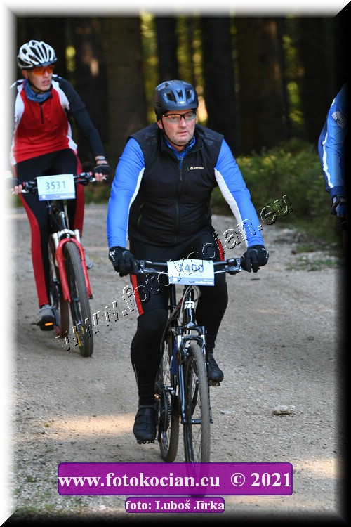 Náhled obrázku: 2021-6042-CTAuthor-3400.JPG