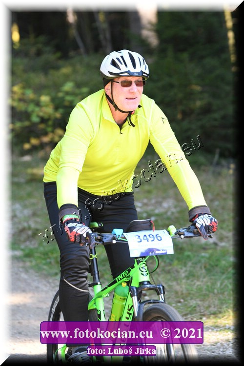 Náhled obrázku: 2021-6044-CTAuthor-3496.JPG