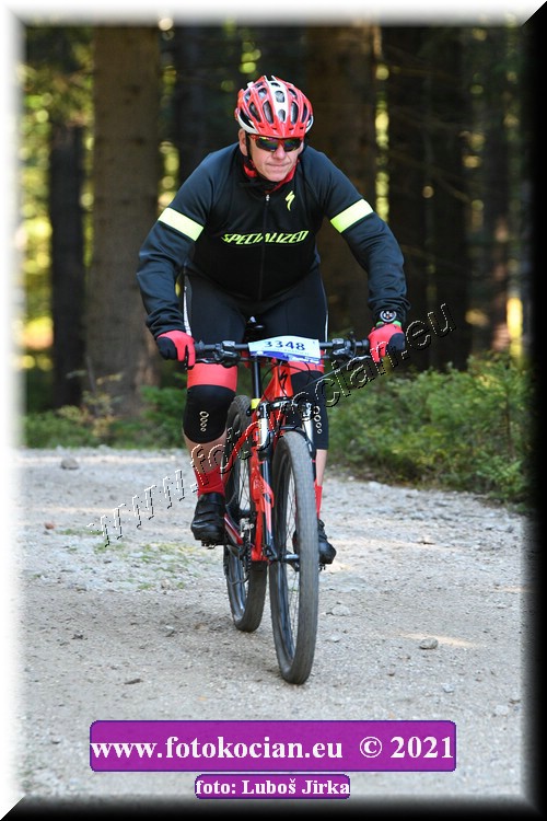 Náhled obrázku: 2021-6054-CTAuthor-3348.JPG