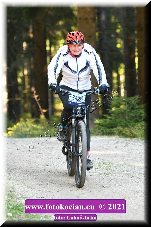 Náhled obrázku: 2021-6088-CTAuthor-3428.JPG