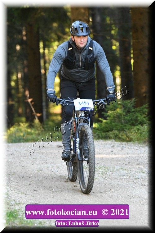 Náhled obrázku: 2021-6108-CTAuthor-3491.JPG