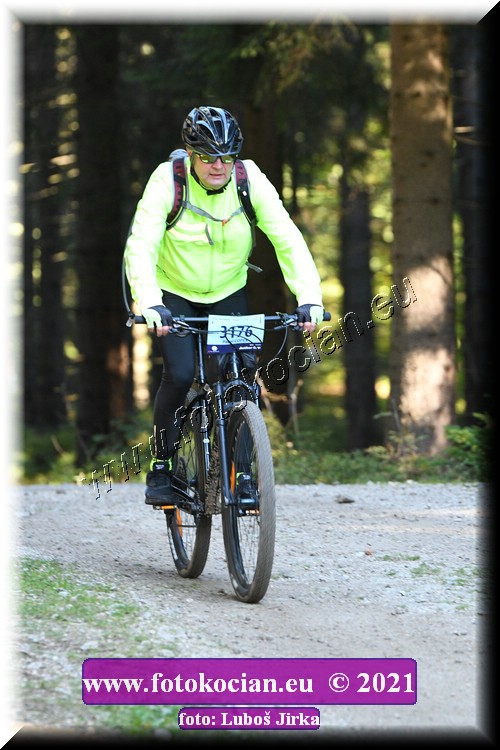 Náhled obrázku: 2021-6134-CTAuthor-3176.JPG