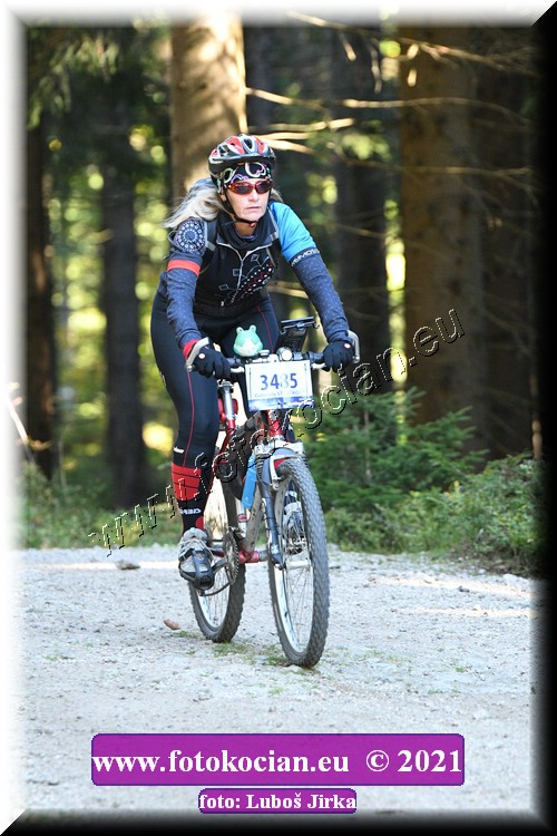 Náhled obrázku: 2021-6168-CTAuthor-3485.JPG