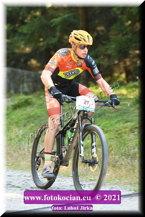 Náhled obrázku: 2021-6202-CTAuthor-29.JPG